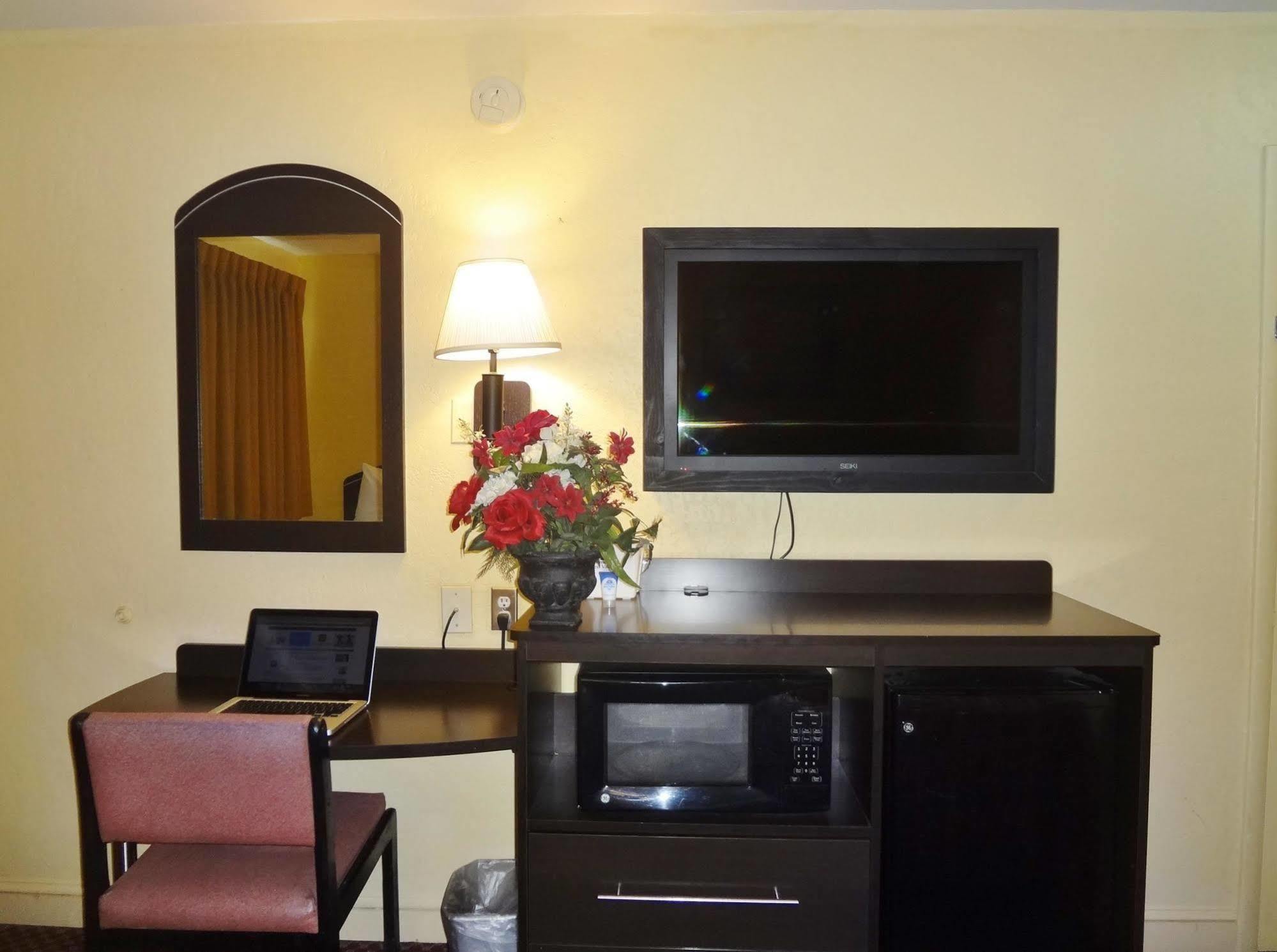 Americas Best Value Inn - Goldsboro Εξωτερικό φωτογραφία